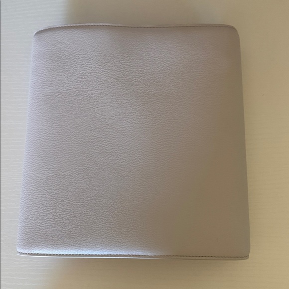 Aura Estelle a5 35mm ring binder - Picture 3 of 7